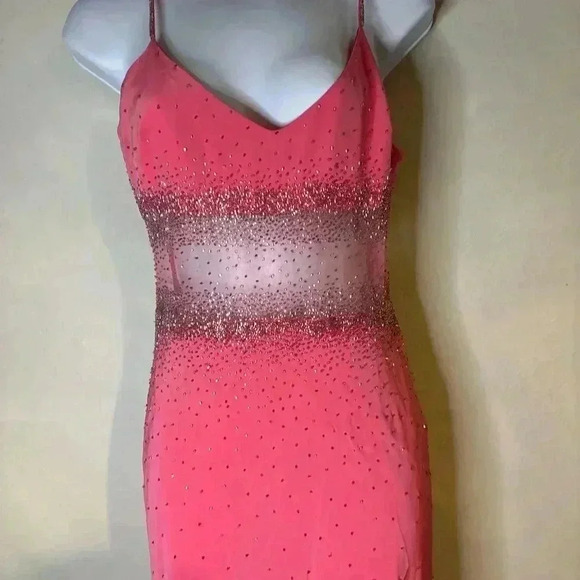 Gilar Y2K Prom Dress - Picture 4 of 9